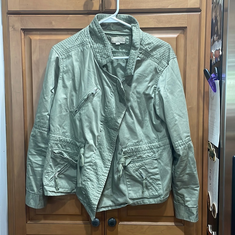 Lightweight jacket